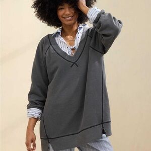 Aerie Gray V-Neck Sweatshirt